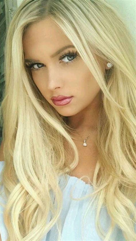 hot blondie|Gorgeous Blonde Woman Pictures 